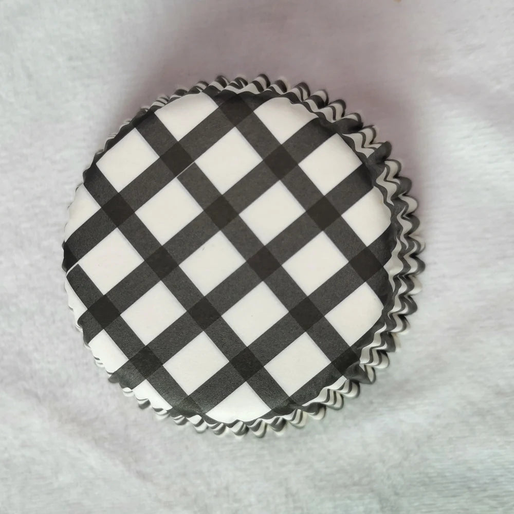100PCS Animal Print & Pink Heart Cupcake Liners β Zebra, Leopard & Cow Pattern Muffin Baking Cups for Weddings & Parties