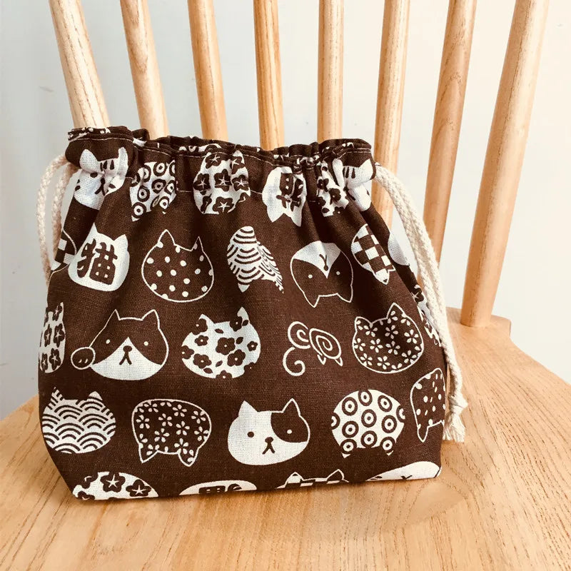 Lucky Cat Drawstring Lunch Bag β Portable Bento Box Pouch for Kids, Cooler & Picnic Food Storage