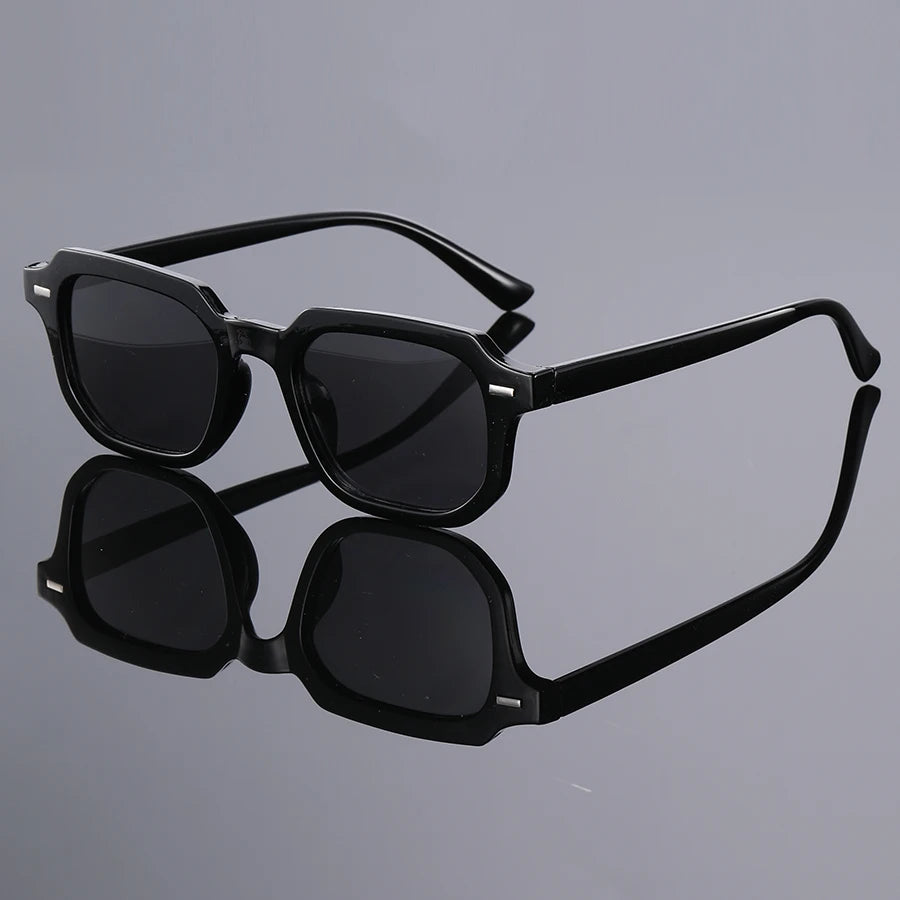 Men's Retro Square Frame Glasses - Trendy Y2K Rivet Street Style Fashion Eyewear