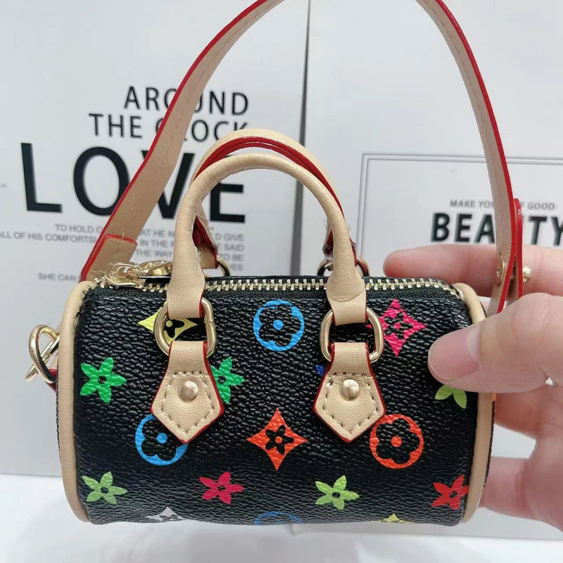 Mini Trendy Headphone Bag Keychain β Fashion Pendant Coin Pocket Red Envelope Flower Shell