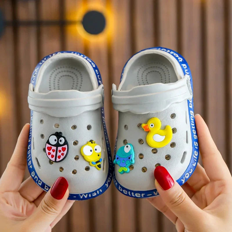 Summer Kids Garden Clogs – Lightweight Breathable Cartoon Slip-On Sandals for Boys & Girls, Baby Beach Slippers