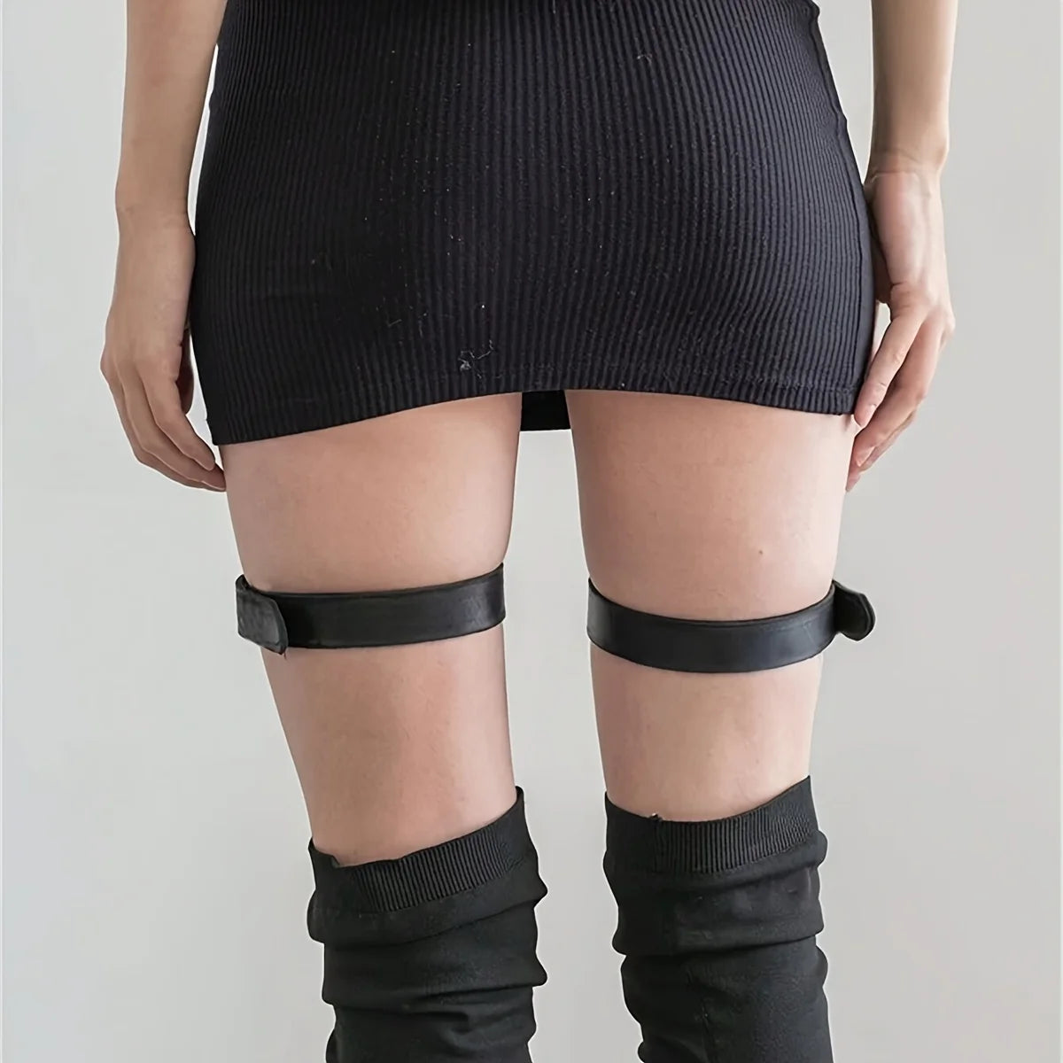 2-Piece Women's PU Leather Leg Garter Set - Adjustable Punk Hollow Belt & Gothic Body Accessories