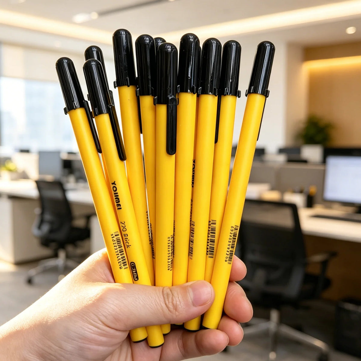 12-Piece 0.7mm Ballpoint Pen Set - Smooth-Writing Oil-Based Ink Pens