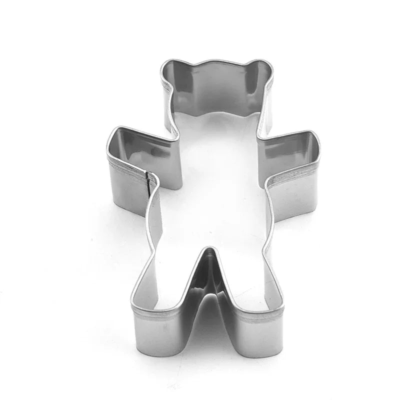 Christmas Hug Bear Cookie Cutter Mold β Bear Shape Baking Tool for Cookies, Cakes, Fudge & Sugarcraft Decorating