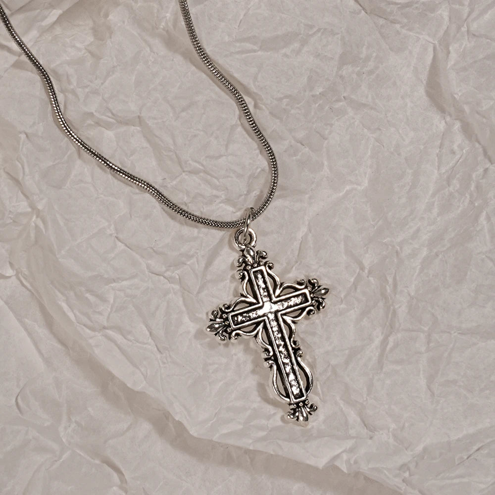 Y2K Cross Love Pendant Necklace - Sweet Cool Girl Personalized Jewelry for Everyday Wear