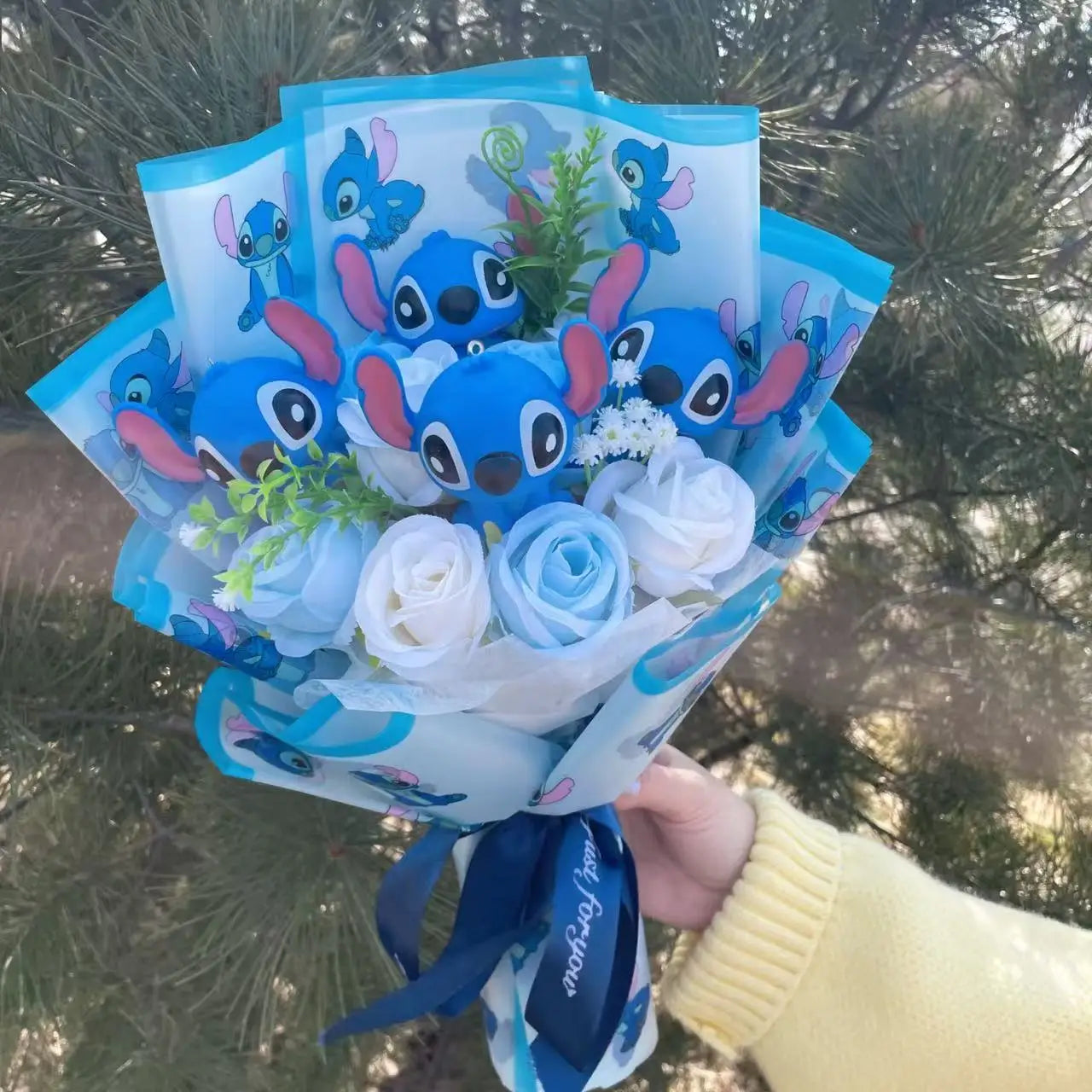 Cartoon Stitch Vinyl Doll — Creative Bouquet Action Figure Gift for Girls, Christmas & Birthday
