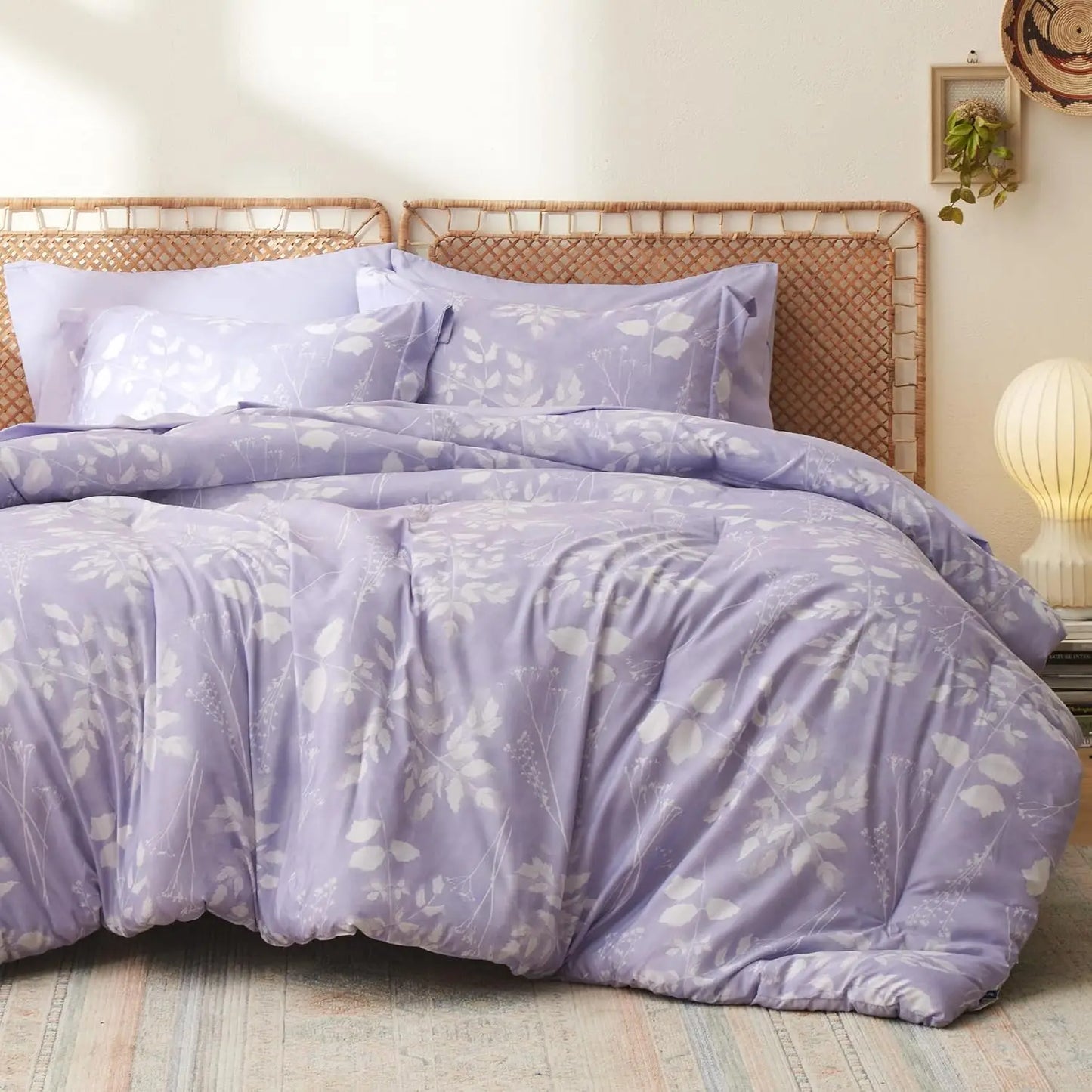 Bedsure 7-Piece Floral Comforter Set β Reversible Botanical Bedding with Sheets, Pillowcases & Shams