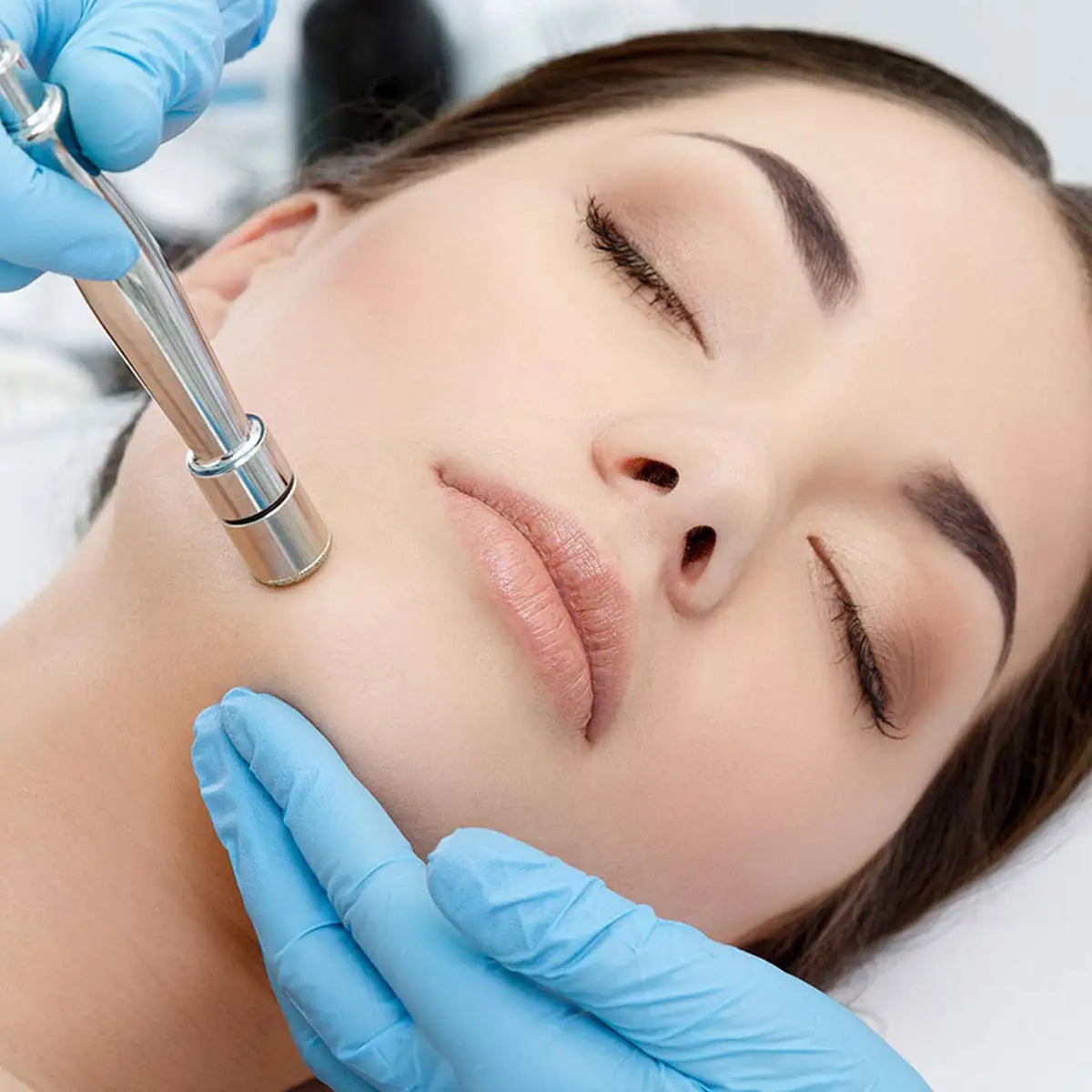 Diamond Microdermabrasion Machine β 65-68cmHg Suction Professional Facial Skin Care Equipment for Home Use