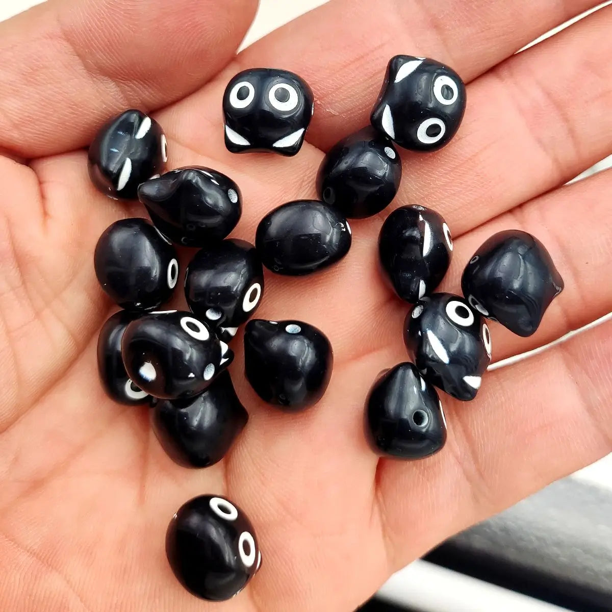 30pcs Cat Head Beads - Cute Animal Loose Beads for DIY Jewelry Making Earrings Necklace Bracelet Keychain Accessories