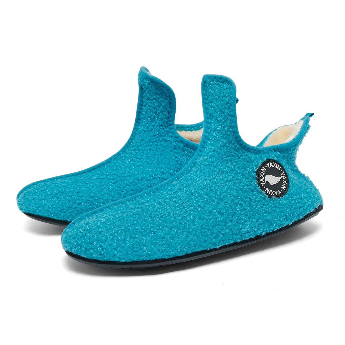 Classic Couples Slippers β Non-Slip Warm Indoor & Outdoor Cotton Shoes for Men & Women, Soft & Comfortable Flat Slippers