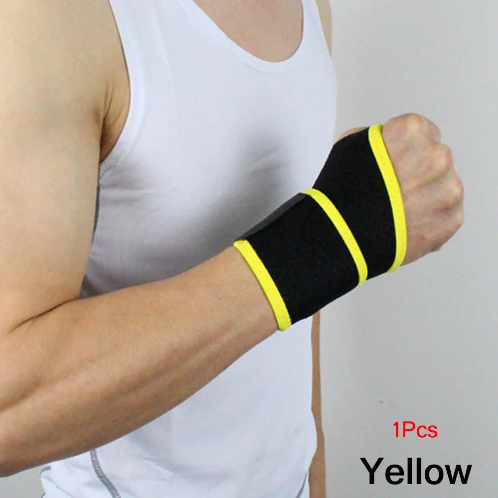 GOMOREON Wrist Guard Brace — Support Band for Carpal Tunnel Pain Relief & Fitness Wristbands