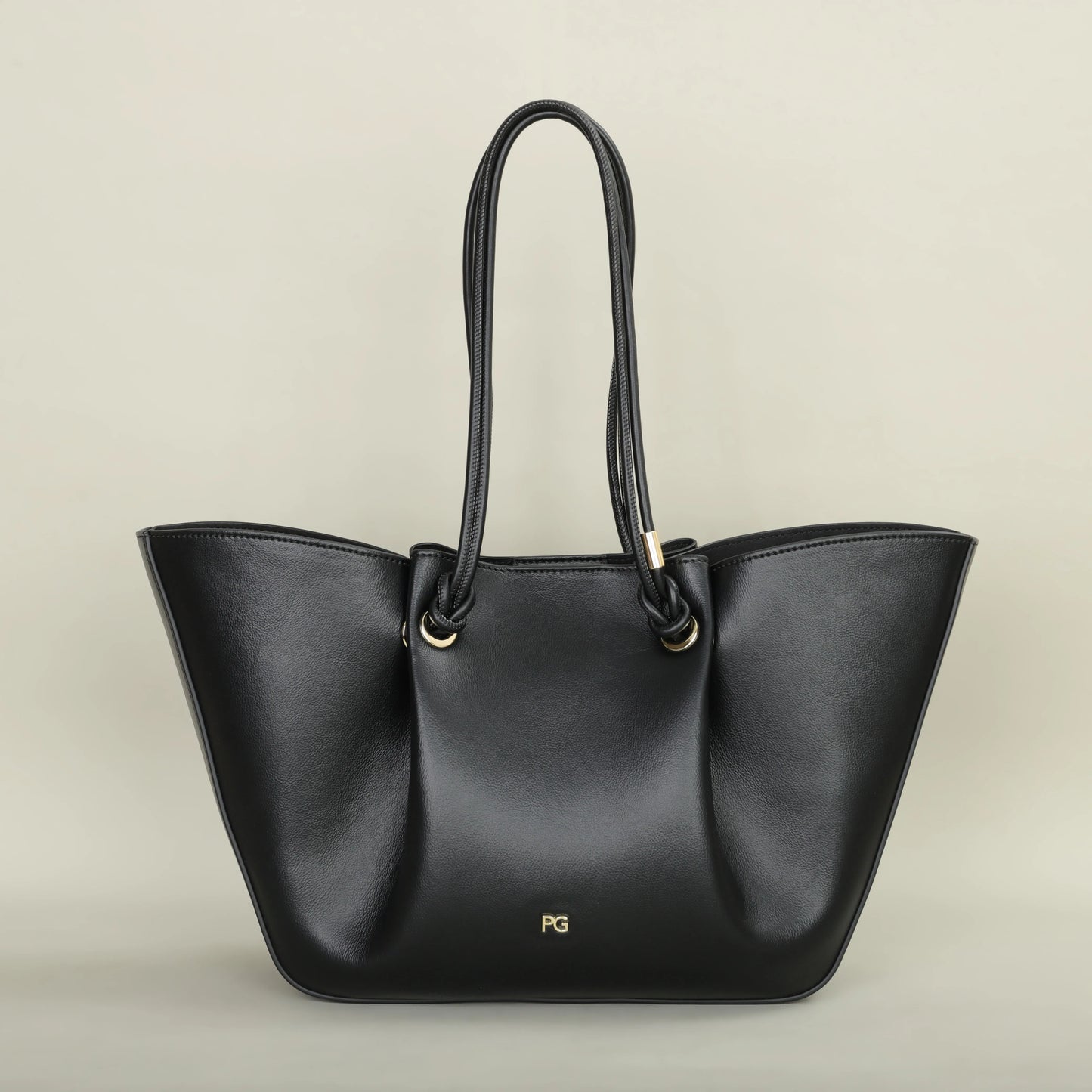 PG Large-Capacity Women’s Shoulder Bag — Light Luxury Fashion Handbag with Elegant Design