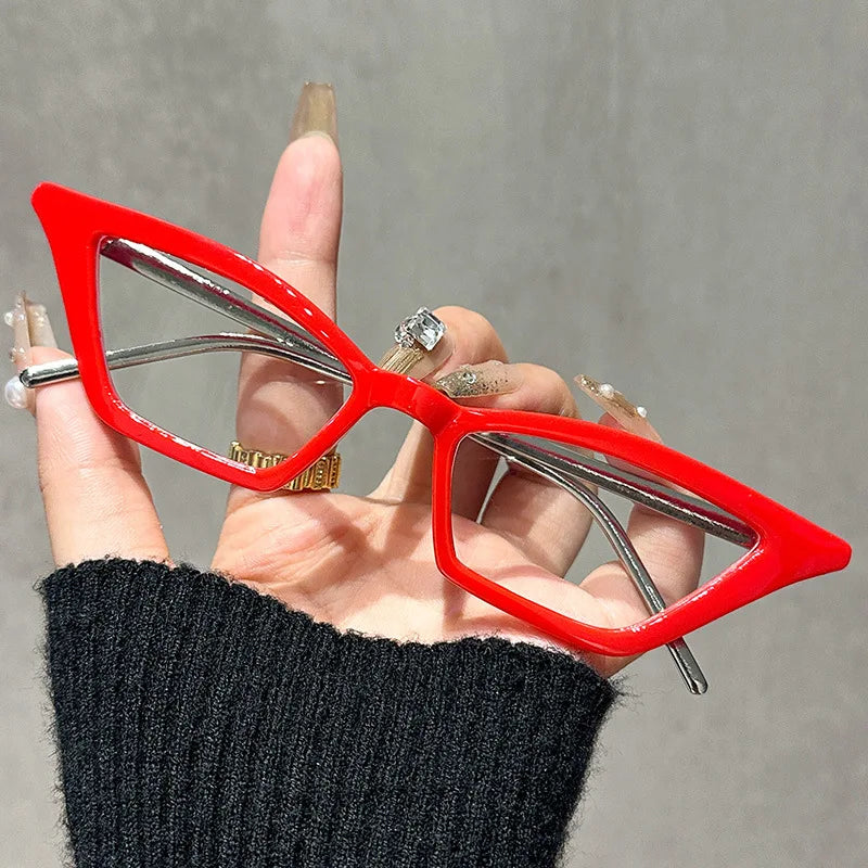 Luxury Cat Eye Reading Glasses for Women β Fashion Triangle Design Blue Light Blocking Computer Protective Eyewear