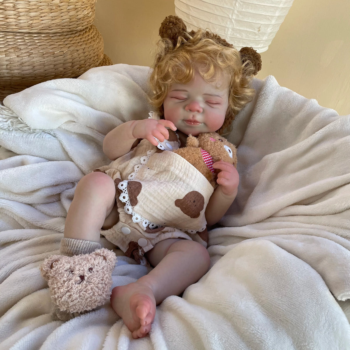 45cm Reborn Baby Doll - Silicone Vinyl Newborn Doll with Realistic Details