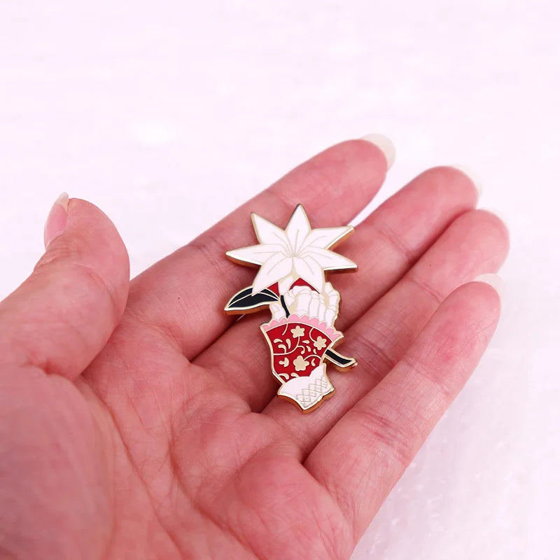 Bloodborne Hand Doll Enamel Pin – Flower Badge Brooch Jewelry for Gamers