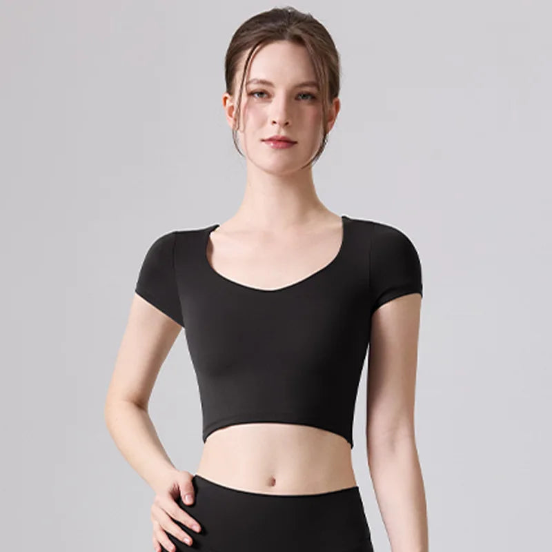 Women’s Yoga Sports Top with Built-In Chest Pads – Quick Dry Short Sleeve Fitness Shirt for Running, Pilates & Training