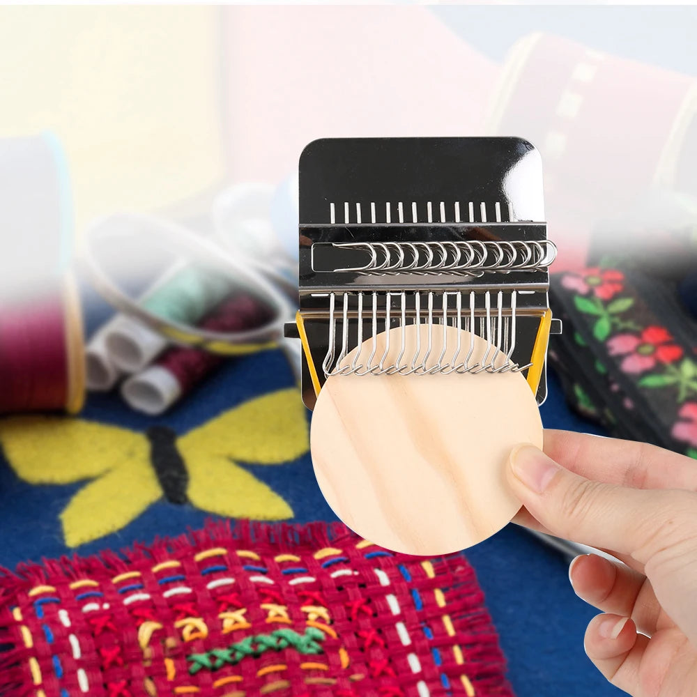 Hand Tapestry Wood Loom - Small Darning Weaving Frame Tool for Clothes, Jeans Repair & Knitting Crafts