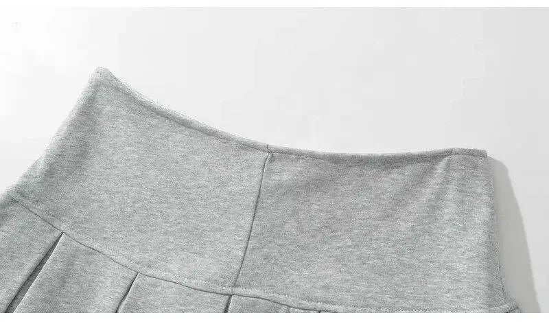 Mooyufon Y2K Mini Skirt — Women’s Low Waist Wide Pleat Light Grey A-Line Pleated Skort, Sexy Vintage Casual Summer Wear