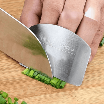 Reusable Stainless Steel Finger Protector – Durable, Easy to Use for Safeguarding Fingers from Slicing Injuries