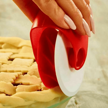 Deluxe Pastry Lattice Cutter Tool - Plastic Rolling Pin Wheel for Easy DIY Cake Decorating and Embossing - Essential Kitchen Gadget for Home Bakers