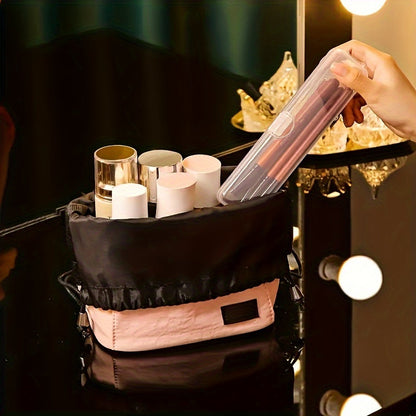 Premium Clear Plastic Makeup Brush Holder - Dustproof, Portable Organizer with Secure Closure - Ideal for Cosmetics, Skincare, and Makeup Artists