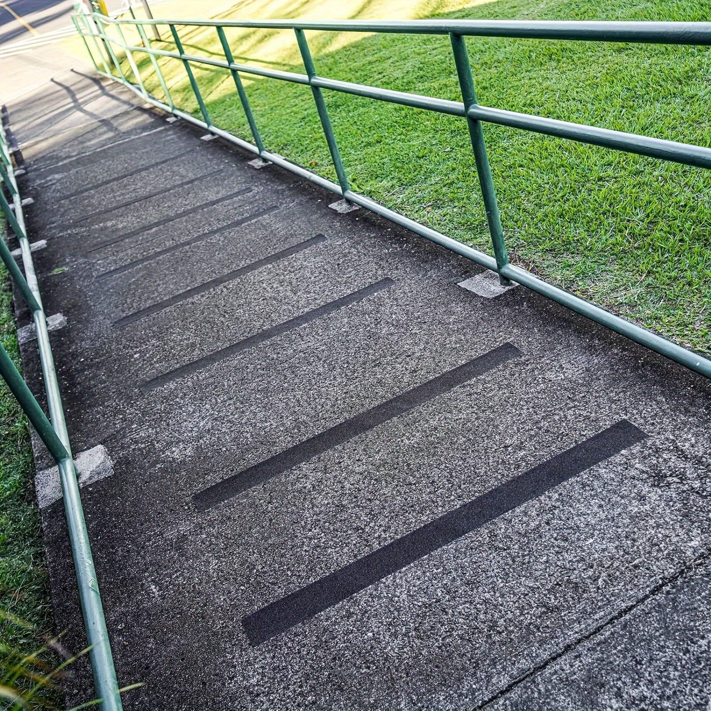10 Pack Non-Slip Outdoor Stair Treads – Heavy-Duty Rubber Traction Grip Tape for Stairs & Decks