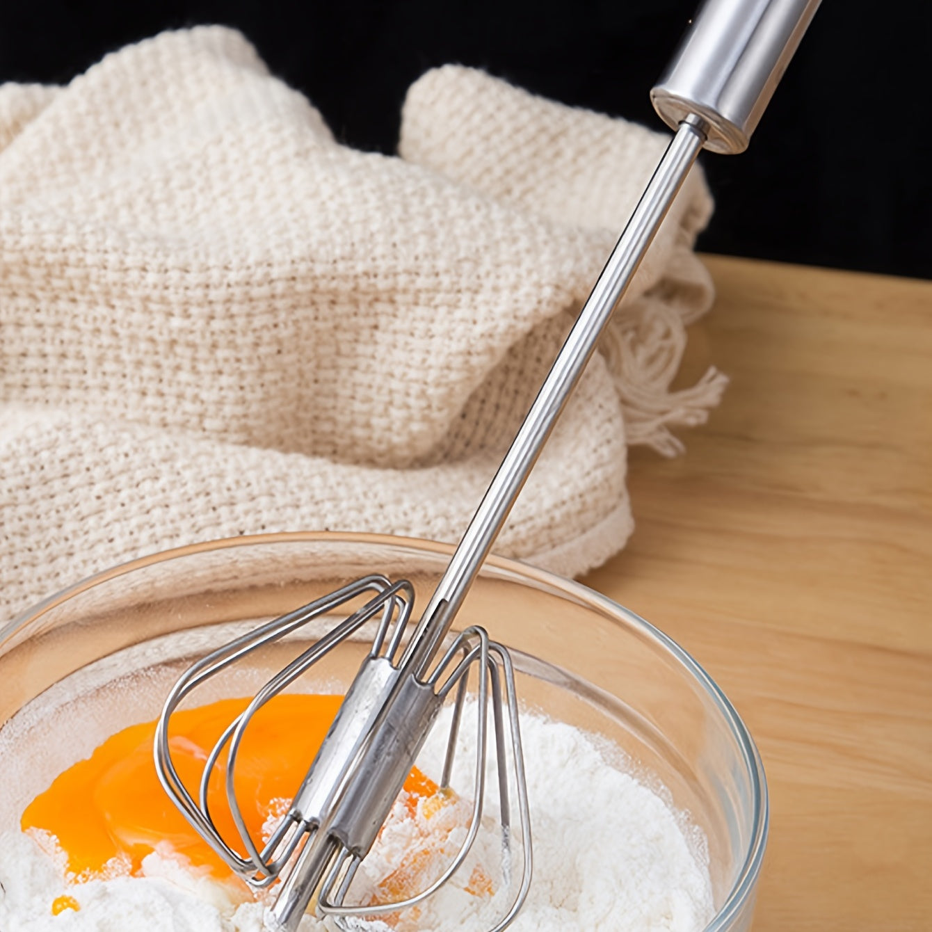 Stainless Steel Semi-Automatic Egg Beater Mixer – Effortless Whipping for Delicious Treats (1pc)