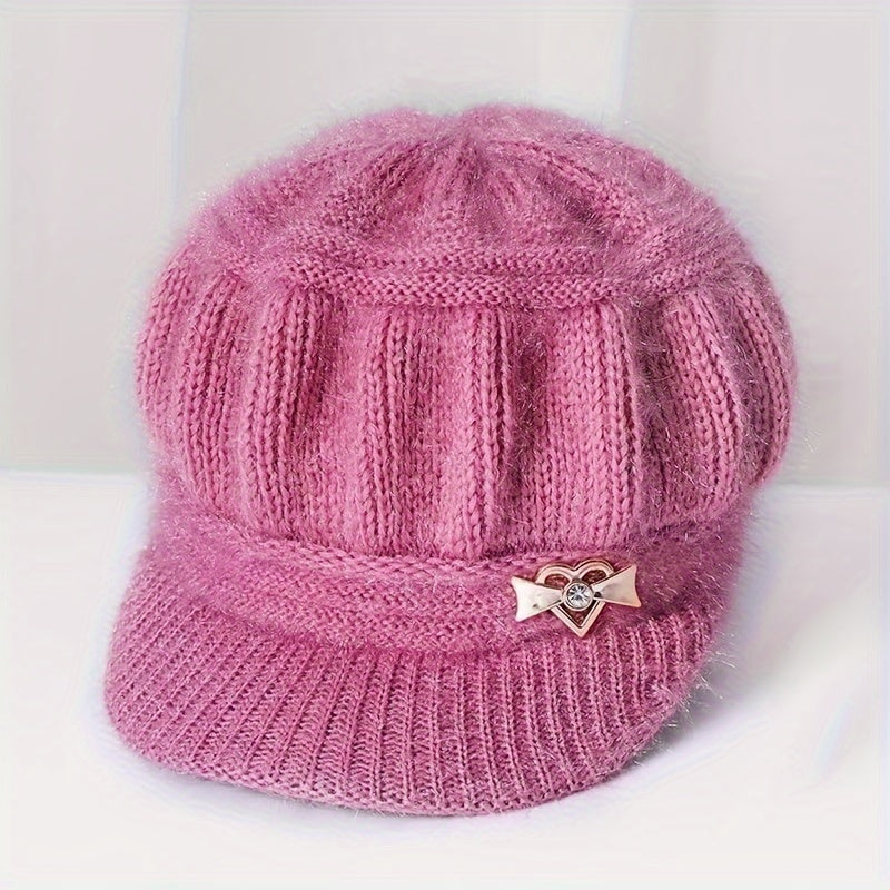 Cozy Fleece-Lined Winter Beanie for Women - Warm Knit Cap with Star Decor, Ideal for Christmas & Cold Weather