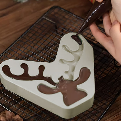 Festive Christmas Reindeer Silicone Mold – BPA-Free Mold for Chocolates, Candies, Cake Decorations & Sugar Crafts