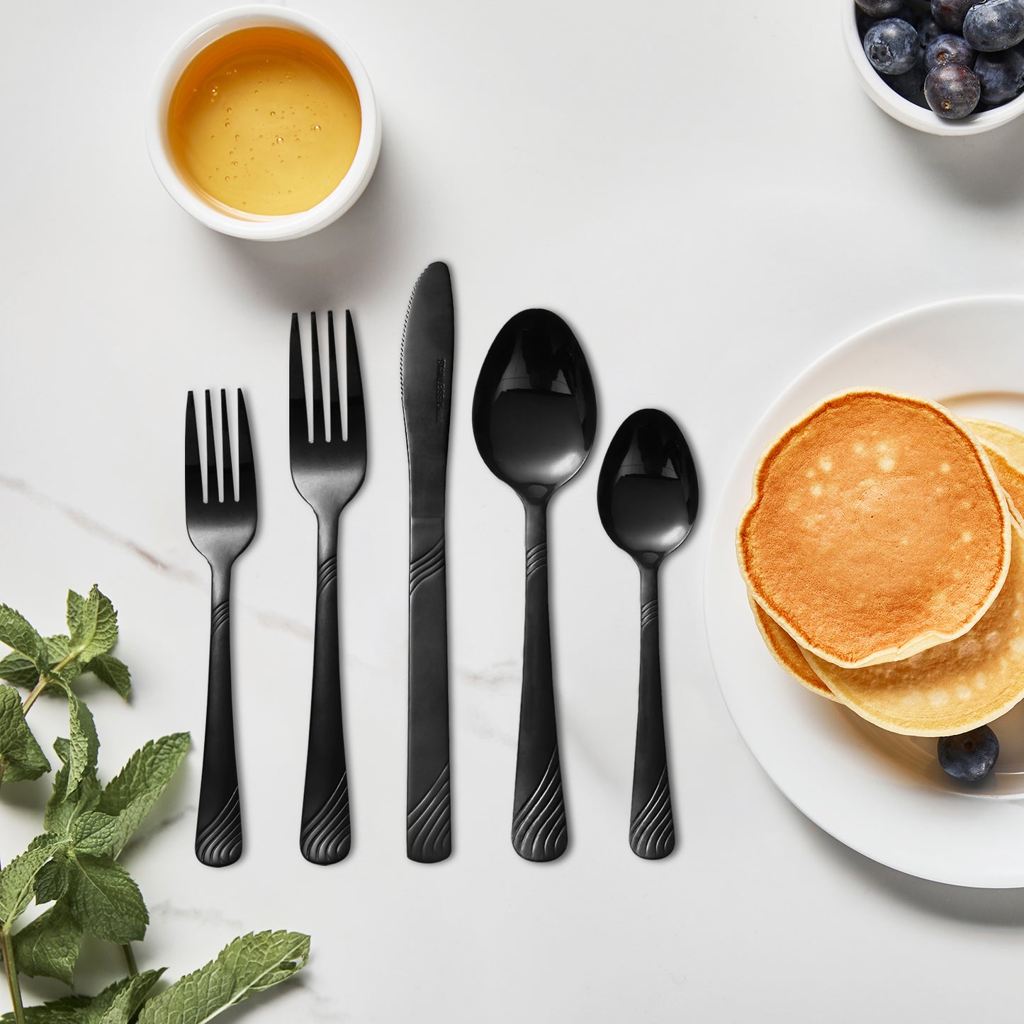 48-Piece Stainless Steel Tableware Set – Durable, Modern Cutlery for Restaurants, Hotels, Family Gatherings, and Outdoor Events – Premium Quality, Rust-Resistant, Easy to Clean
