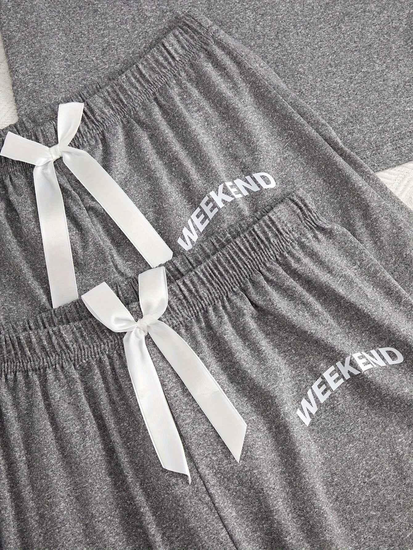 Women's 3-Piece Pajama Set – Simple Short Sleeve Sleepwear with 'WEEKEND' Print, Comfy Casual Loungewear