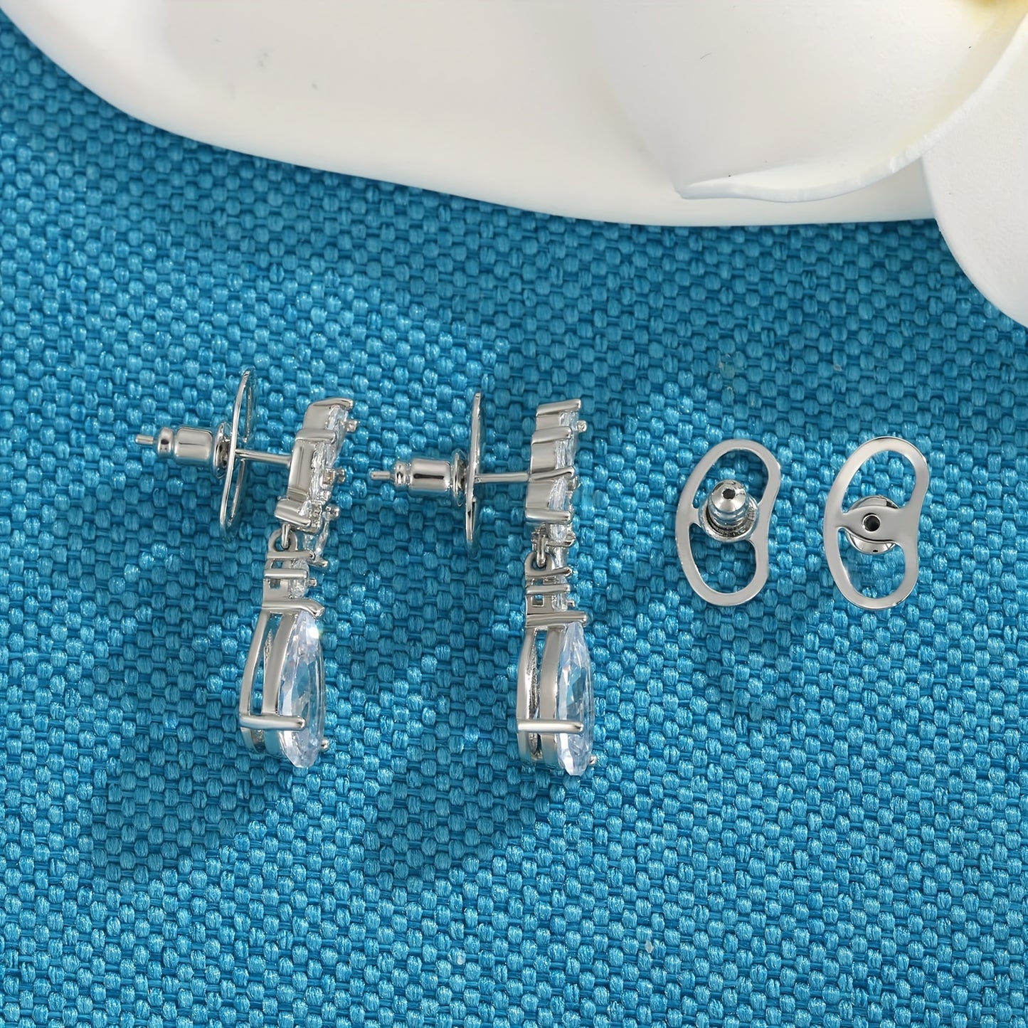 Adjustable Earring Lifters - Copper Hypoallergenic Support Backs for Droopy Ears and Heavy Earrings