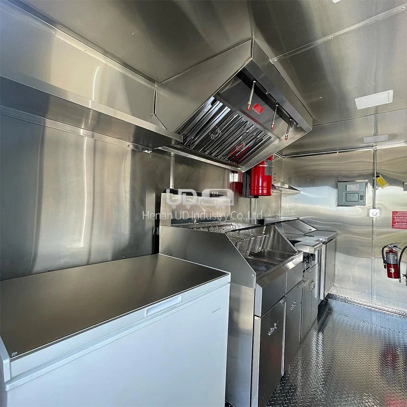 Mobile Fast Food Trailer – Fully Equipped Enclosed BBQ Vending Cart & Restaurant Food Truck with Full Kitchen
