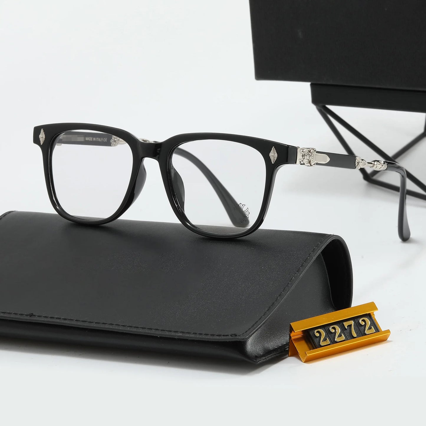 O-Q CLUB Reading Glasses for Men & Women – Optical Lenses with Prescription, Stylish Eyeglass Frames & Sunglasses