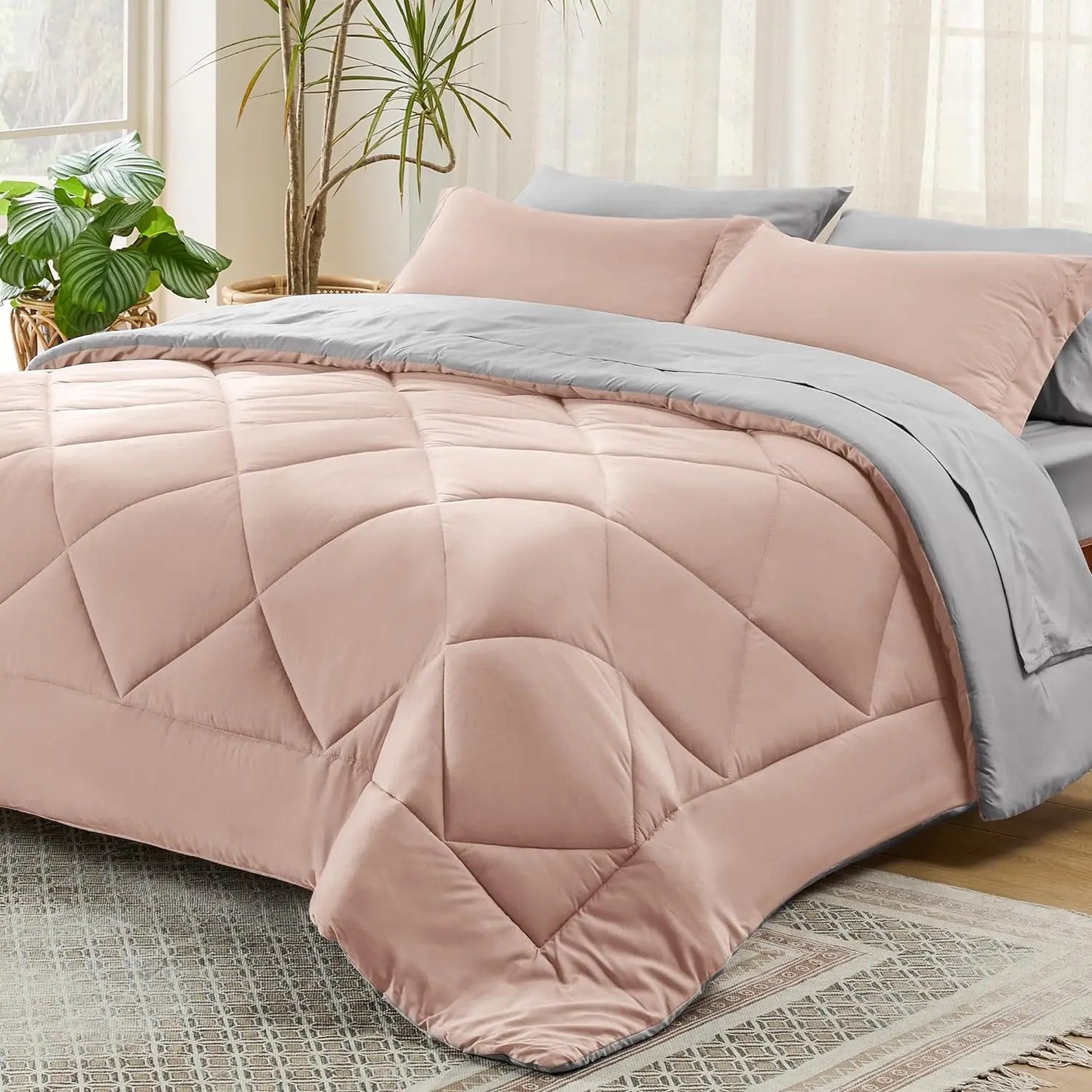 Bedsure Reversible Comforter Set – Queen Bed-in-a-Bag with Sheets & Pillowcases, Twin to King Size