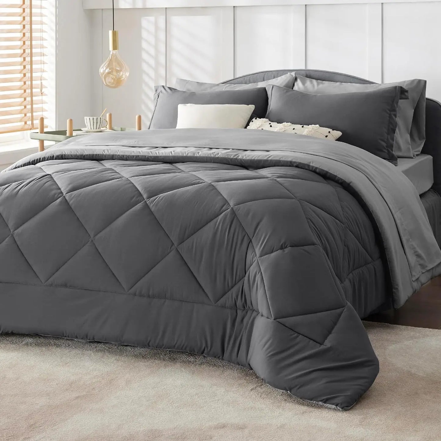 Bedsure Reversible Comforter Set – Queen Bed-in-a-Bag with Sheets & Pillowcases, Twin to King Size