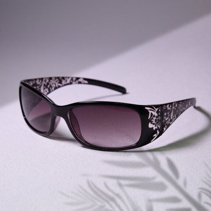 Y2K Retro Square Sunglasses - Women's Pattern Relief Frame Fashion Eyewear for Summer Beach & Vacation