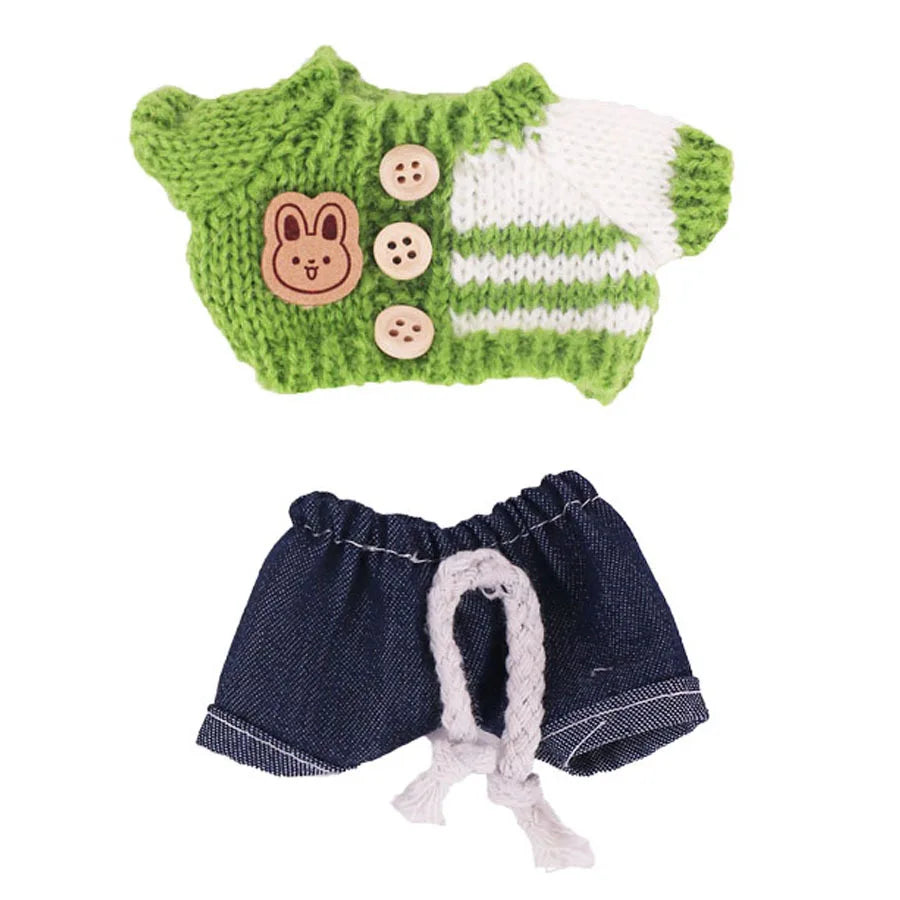 Labubu Doll Outfit Set – 17cm Bear Label Hat & Love Sweater, Cute Little Clothes for Decoration