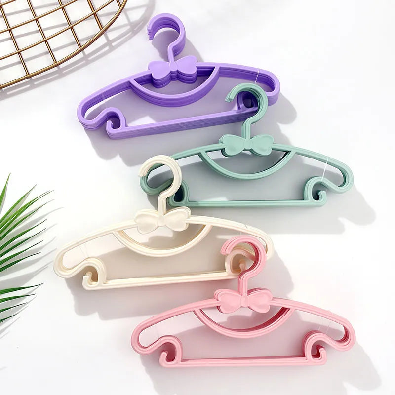 10pcs Kids Clothes Hanger Set - Portable Plastic Windproof Racks, Children's Coat Hangers, Baby Clothing Organizers for Display