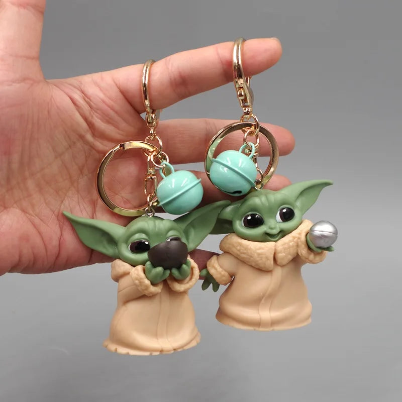 Cute Baby Yoda Keychain — Mandalorian Action Figure Toy for Kids, Star Wars Yoda Gift