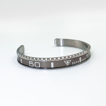 New Stainless Steel Digital Display Bracelet — Fashion Jewelry for Men & Women