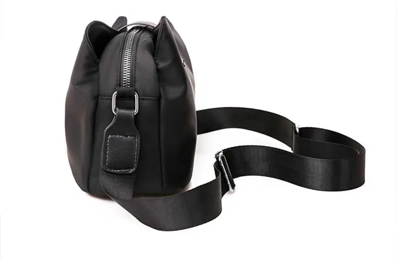 Vintage Waterproof Nylon Shoulder Bag for Women – Simple Crossbody Messenger Bag for Daily Use & Travel
