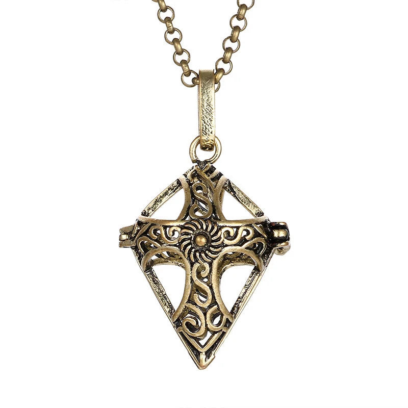 Mexico Music Ball Hollow Zircon Pendant Necklace – Vintage Perfume Aromatherapy Locket for Women