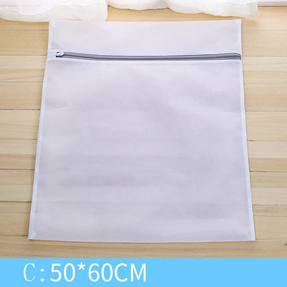 Black Nylon Mesh Laundry Bag – Zippered Washing Bag for Clothes, Bras & Delicates, Washing Machine Safe