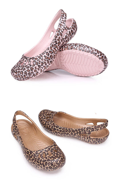 RYAMAG Women’s Clogs Jelly Sandals – Non-Slip Summer Hole Shoes, Waterproof EVA Flat Slippers for Home & Garden