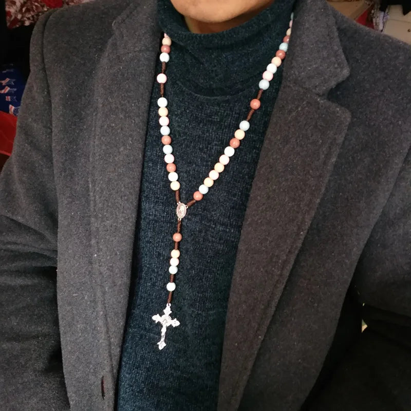 QIGO Vintage Acrylic Rosary Necklace – Brown Catholic Jesus Cross Pendant with Rope Weave Chain, Religious Jewelry for Men & Women