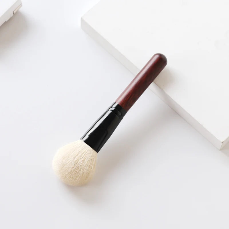 OVW Goat Hair Powder Makeup Brush – Portable Travel Blending Cosmetic Tool