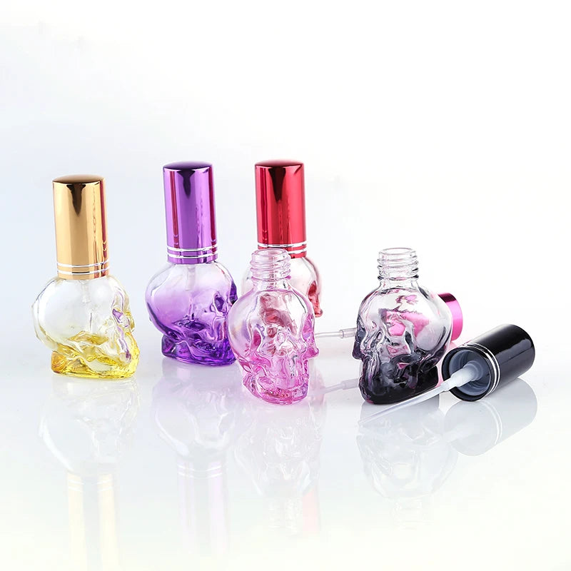 8ml Skull-Shaped Glass Perfume Bottle – Refillable Mini Travel Spray for Personal Fragrance