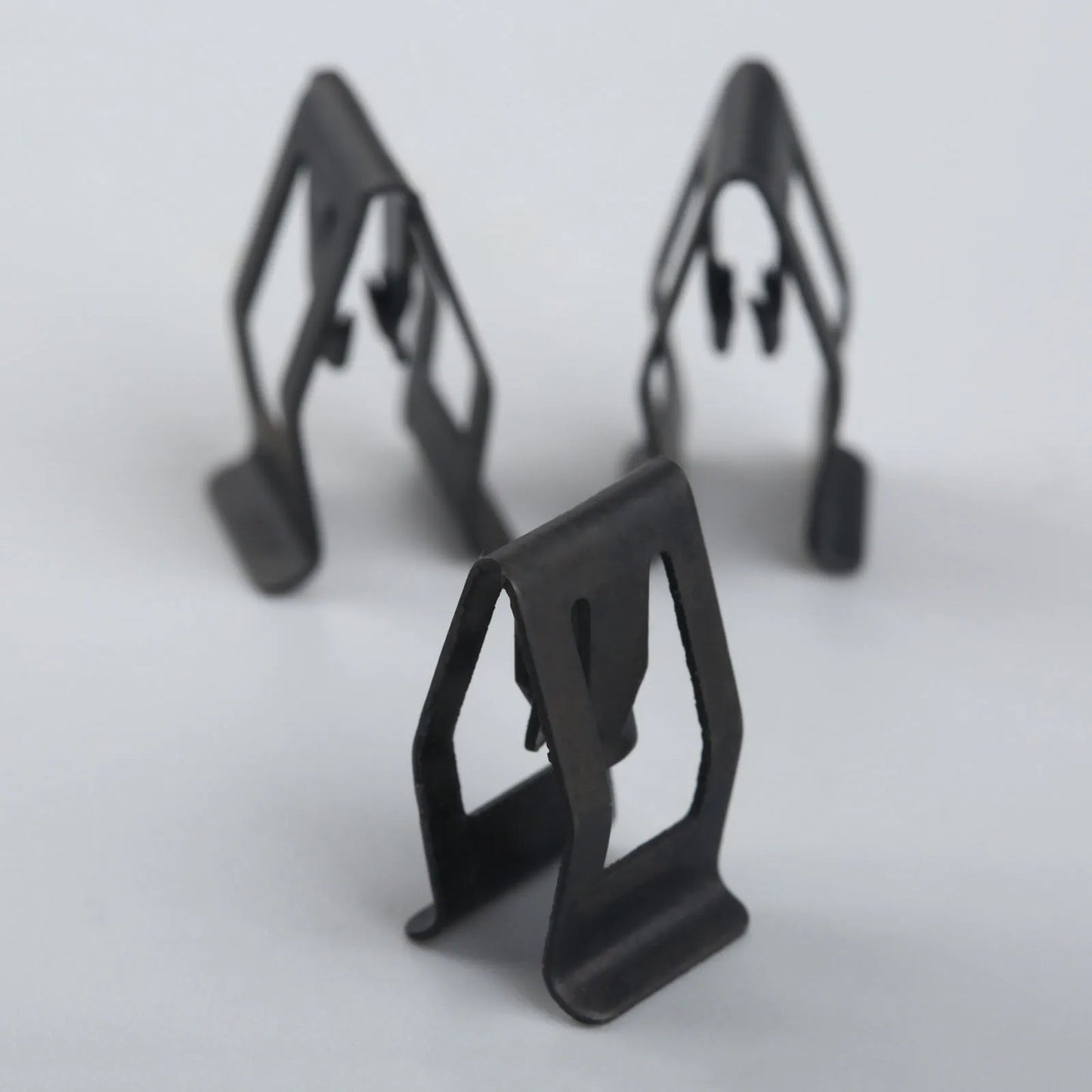 10Pcs Car Dashboard Trim Clips - Black Metal Rivet Fasteners for Ford, Mazda, Audi, Toyota