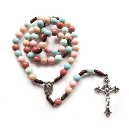 QIGO Vintage Acrylic Rosary Necklace – Brown Catholic Jesus Cross Pendant with Rope Weave Chain, Religious Jewelry for Men & Women